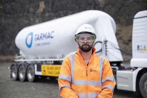Logistics Vehicles - Cement tanker021